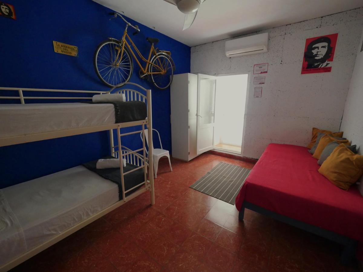 Hostal Giramundo Cidade de Ibiza Exterior foto