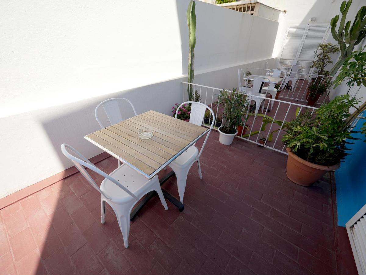 Hostal Giramundo Cidade de Ibiza Exterior foto